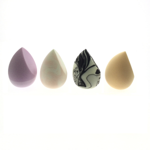 Goutte éponge de maquillage et bouffée