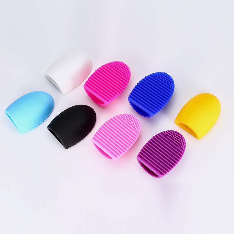 Brosse de maquillage en silicone en forme d'oeuf