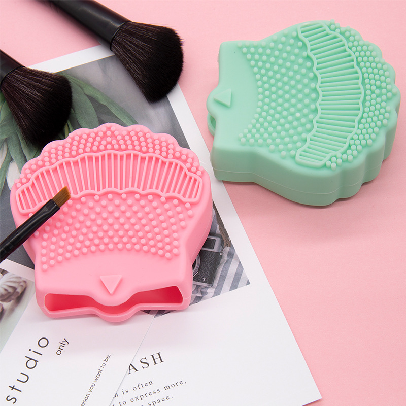 Tampon nettoyant pour pinceaux de maquillage en silicone coloré