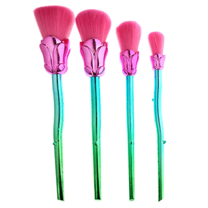 Ensemble de pinceaux de maquillage à fleurs roses haut de gamme 4 PCS